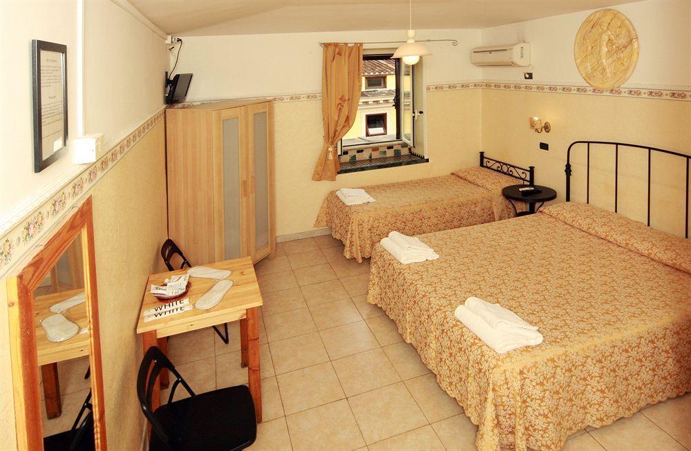 Lucia Hotel Roma